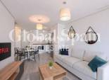 Revente - APPARTEMENT -
ORIHUELA COSTA - VILLAMARTÍN