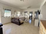 Wiederverkauf - VILLA -
TORREVIEJA - Costa Blanca