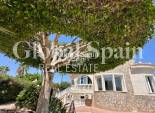 Resale - VILLA -
CIUDAD QUESADA