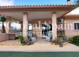 Resale - VILLA -
ABANILLA - La Zarza