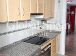 Wederverkoop - APPARTEMENT -
BENIDORM - Levante