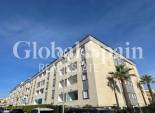 Revente - APPARTEMENT -
TORREVIEJA - Punta Prima