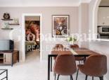 Revente - APPARTEMENT -
TORREVIEJA - Estacion de autobuses