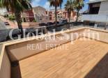 Odsprzedaż - WILLA  -
TORREVIEJA - 