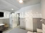 Revente - APPARTEMENT -
TORREVIEJA - Playa del Cura