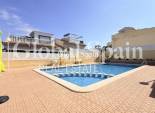 Venta - CASA -
ROJALES - Inland