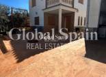 Resale - VILLA -
LOS ALCÁZARES - Las Lomas Del Rame-bahía Bella