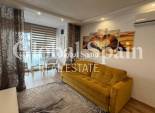 Resale - APARTMENT -
TORREVIEJA - Center