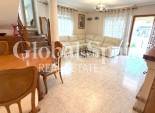 Wederverkoop - VILLA -
ORIHUELA COSTA - VILLAMARTÍN
