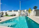 Wiederverkauf - VILLA -
SAN MIGUEL DE SALINAS - Blue Lagoon - Galán
