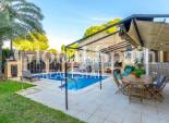 Wiederverkauf - VILLA -
TORREVIEJA - LOS BALCONES - LOS ALTOS