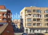 Wiederverkauf - WOHNUNG -
TORREVIEJA - Torrevieja