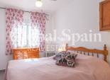 Resale - APARTMENT -
TORREVIEJA - Lago jardin
