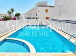 Odsprzedaż - WILLA  -
ORIHUELA COSTA - 