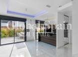 Wederverkoop - VILLA -
TORREVIEJA - Torreta Florida