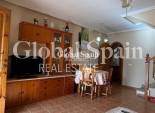 Wederverkoop - HUIS -
ORIHUELA COSTA - Punta Prima