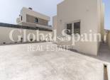 Resale - Villa -
TORREVIEJA - Aguas Nuevas