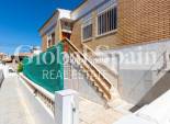 Resale - APARTMENT -
TORREVIEJA - Los Europeos