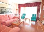 Wederverkoop - APPARTEMENT -
TORREVIEJA - Torrevieja