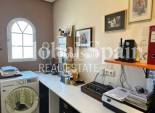 Wiederverkauf - VILLA -
TORREVIEJA - Aguas Nuevas