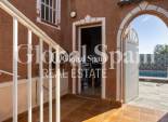 Resale - VILLA -
TORREVIEJA - Costa Blanca