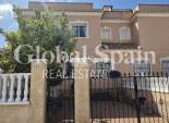 Revente - VILLA -
VILLAMARTÍN - Costa Blanca