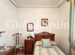 Wiederverkauf - WOHNUNG -
TORREVIEJA - Playa del Cura