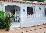 Wederverkoop - VILLA -
ORIHUELA COSTA - Punta Prima
