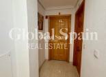 Wiederverkauf - WOHNUNG -
TORREVIEJA - Playa del Cura