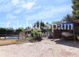 Wederverkoop - VILLA -
ALGORFA - Lomas de La Juliana