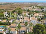 Odsprzedaż - WILLA  -
ORIHUELA COSTA - 