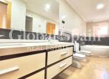 Resale - APARTMENT -
TORREVIEJA - Center