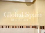 Revente - APPARTEMENT -
TORREVIEJA - Center