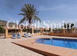 Resale - HOUSE -
HONDÓN DE LAS NIEVES - Inland
