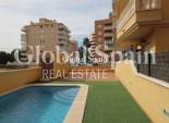 Revente - APPARTEMENT -
GUARDAMAR DEL SEGURA