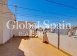 Odsprzedaż - PENTHOUSE -
TORREVIEJA - Torrevieja