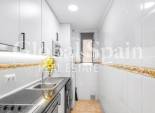 Revente - APPARTEMENT -
TORREVIEJA - Habaneras