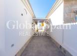 Wiederverkauf - VILLA -
TORREVIEJA - Costa Blanca