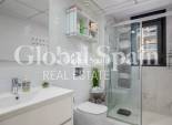 Wederverkoop - APPARTEMENT -
GUARDAMAR DEL SEGURA - Guardamar