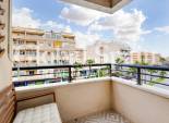 Wederverkoop - APPARTEMENT -
TORREVIEJA - Center