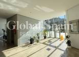 Wederverkoop - APPARTEMENT -
BENIDORM - Levante