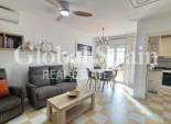 Odsprzedaż - WILLA  -
TORREVIEJA - 