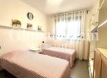 Revente - APPARTEMENT -
LA ZENIA - Costa Blanca