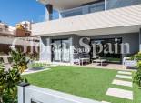 Wederverkoop - APPARTEMENT -
TORREVIEJA - Costa Blanca