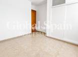 Wiederverkauf - Dreifamilienhaus -
ORIHUELA COSTA - Playa Flamenca