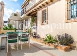 Resale - APARTMENT -
ORIHUELA COSTA - Orihuela Costa