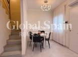 Wederverkoop - HUIS -
TORREVIEJA - Calas blanca
