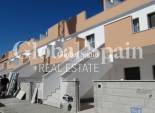 Nueva construcción  - APARTAMENTO -
PILAR DE LA HORADADA - pueblo
