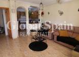 Wederverkoop - VILLA -
VILLAMARTÍN - Costa Blanca