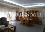 Resale - VILLA -
ALMORADÍ - Inland
